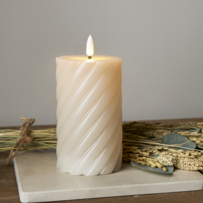 Vahaküünal LED Flamme Swirl beež 15cm