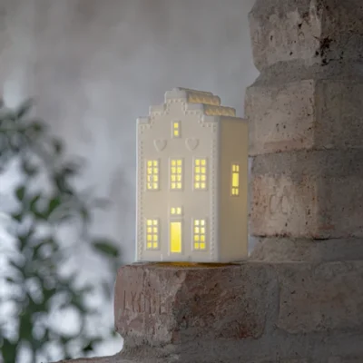 LED keraamiline maja