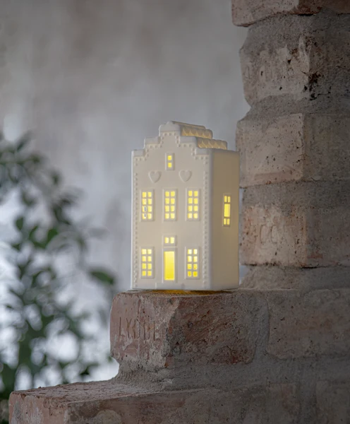 LED keraamiline maja "Vinter" 16 cm